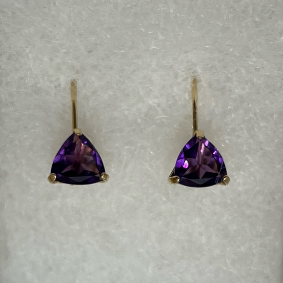 14K Yellow Gold Trillion Cut Leaver Back Earrings 1.4g - Picture 4 of 8